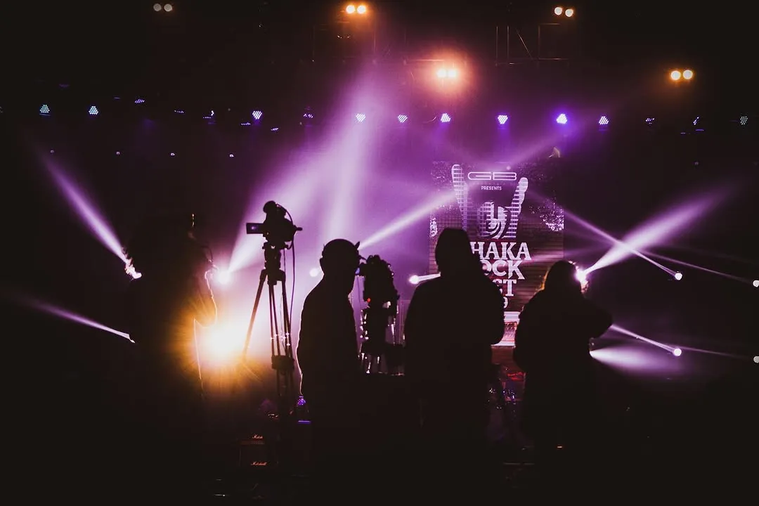 Stage, photograph 6 of 12